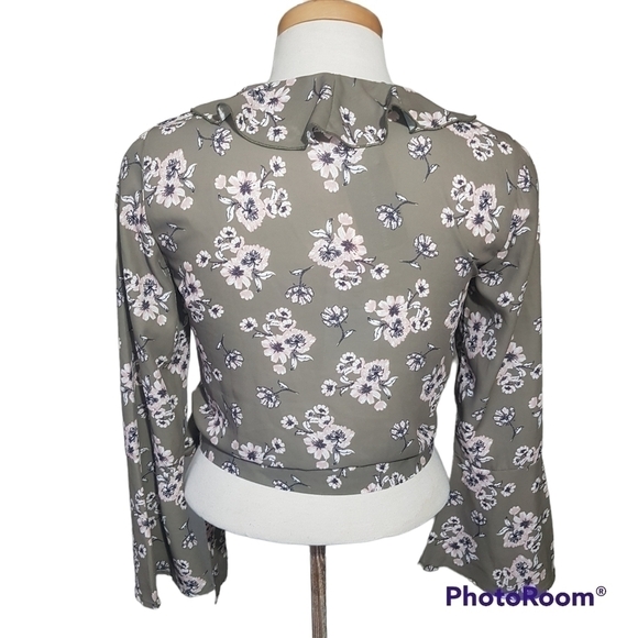 California Moonrise Floral Frill Wrap Blouse with Bell Sleeves - Picture 5 of 16